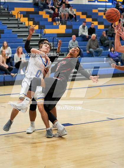 Thumbnail 2 in Rio Mesa @ Agoura photogallery.