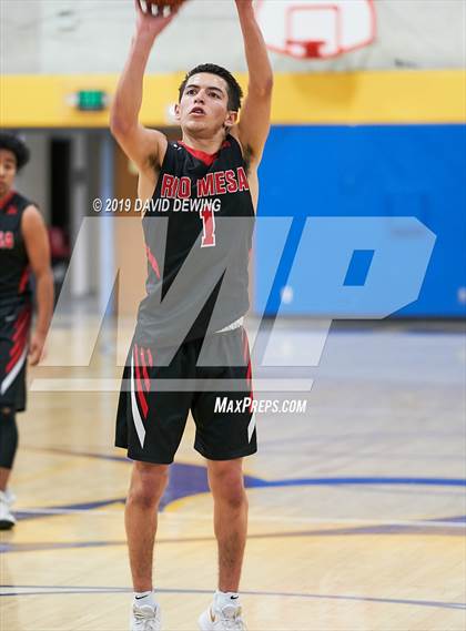 Thumbnail 2 in Rio Mesa @ Agoura photogallery.