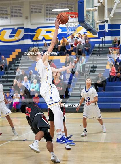 Thumbnail 2 in Rio Mesa @ Agoura photogallery.