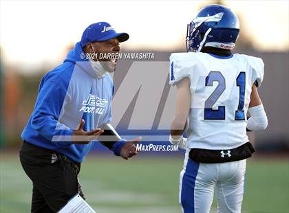 Thumbnail 2 in Encinal @ Bishop O'Dowd photogallery.