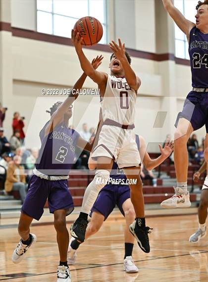 Thumbnail 1 in Navarro @ Davenport photogallery.