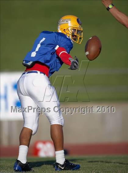 Thumbnail 1 in Sacramento Optimist All-Star Game photogallery.