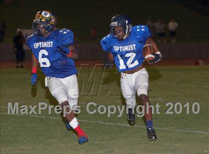 Thumbnail 2 in Sacramento Optimist All-Star Game photogallery.