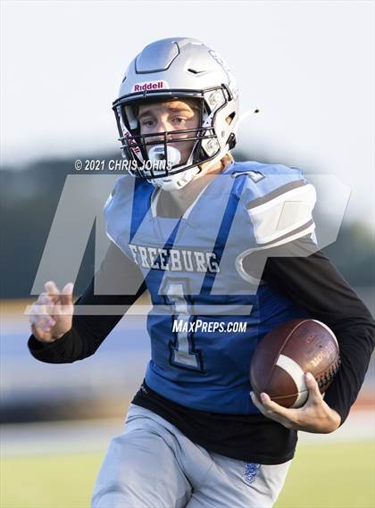Thumbnail 2 in Breese Central  @ Freeburg  photogallery.