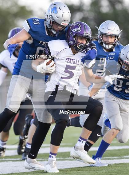 Thumbnail 3 in Breese Central  @ Freeburg  photogallery.