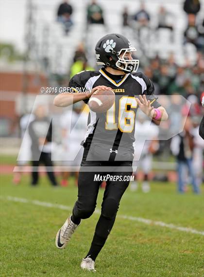 Thumbnail 2 in Lindenhurst @ Northport photogallery.