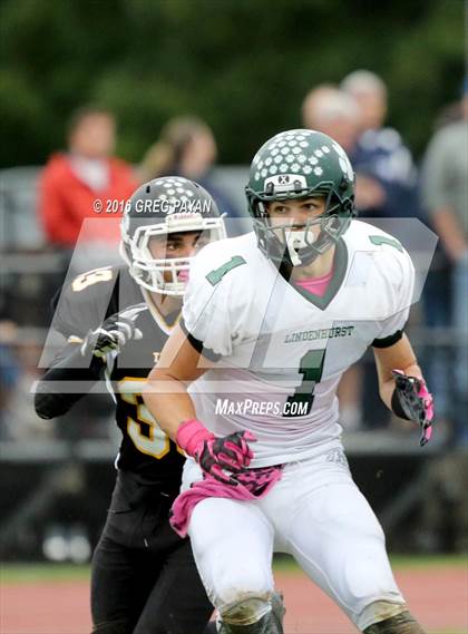 Thumbnail 1 in Lindenhurst @ Northport photogallery.