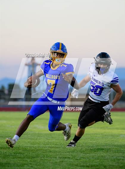 Thumbnail 1 in Kingman Academy @ Kingman photogallery.