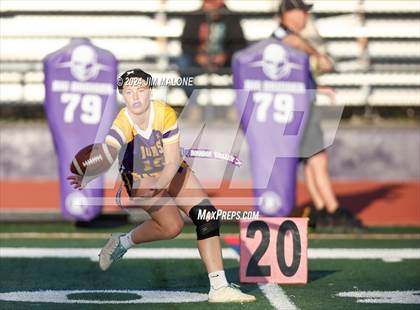 Thumbnail 1 in Las Lomas @ Amador Valley photogallery.