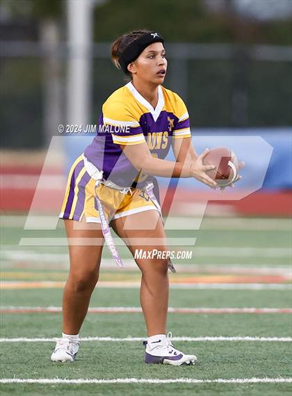 Thumbnail 1 in Las Lomas @ Amador Valley photogallery.