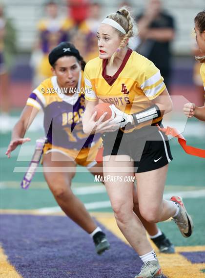 Thumbnail 3 in Las Lomas @ Amador Valley photogallery.