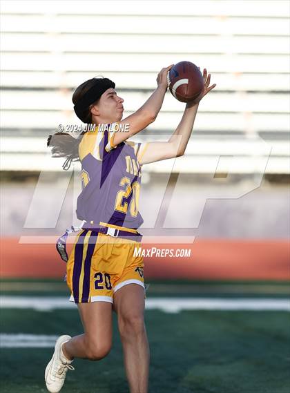 Thumbnail 1 in Las Lomas @ Amador Valley photogallery.