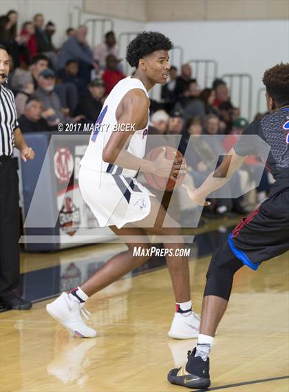 Thumbnail 2 in Holiday Hoops  San Joaquin Memorial vs. San Leandro photogallery.