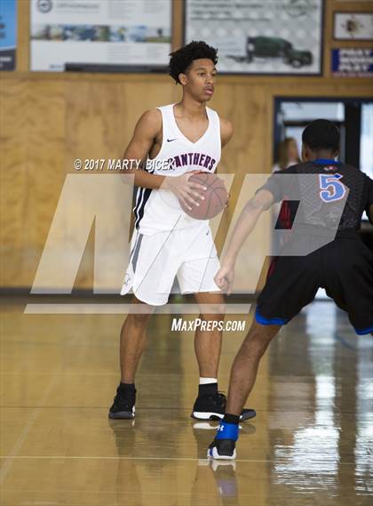 Thumbnail 2 in Holiday Hoops  San Joaquin Memorial vs. San Leandro photogallery.