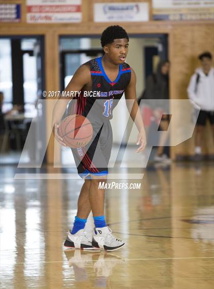 Thumbnail 1 in Holiday Hoops  San Joaquin Memorial vs. San Leandro photogallery.