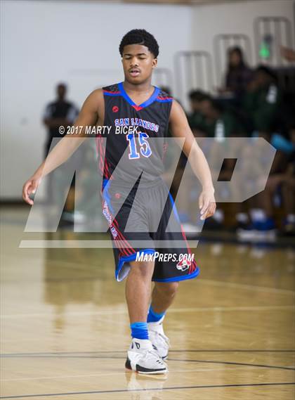 Thumbnail 3 in Holiday Hoops  San Joaquin Memorial vs. San Leandro photogallery.