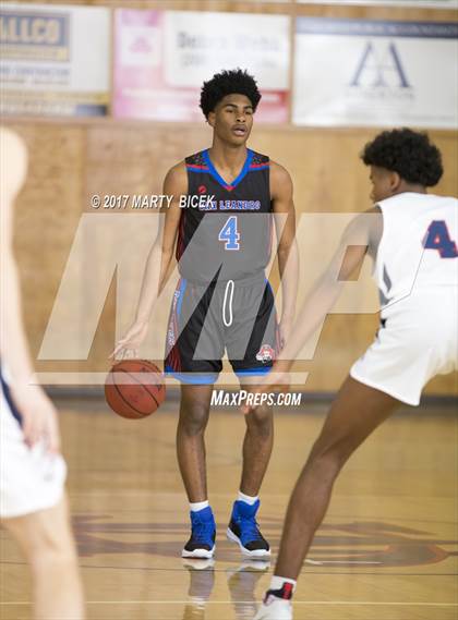 Thumbnail 2 in Holiday Hoops  San Joaquin Memorial vs. San Leandro photogallery.