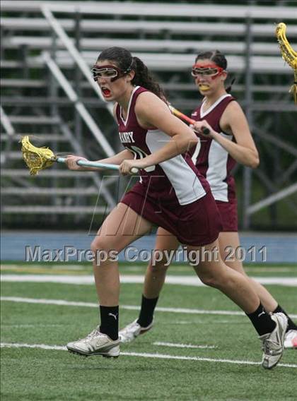 Thumbnail 1 in Granby Memorial vs. Weston (CIAC Class S Final) photogallery.