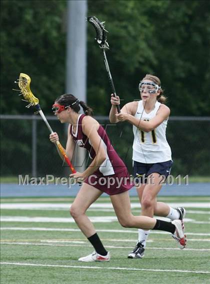 Thumbnail 3 in Granby Memorial vs. Weston (CIAC Class S Final) photogallery.
