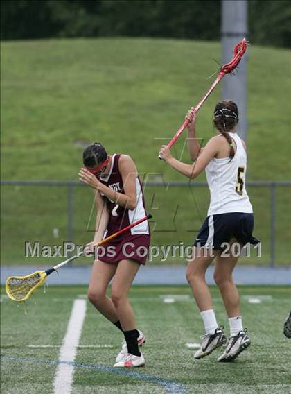 Thumbnail 3 in Granby Memorial vs. Weston (CIAC Class S Final) photogallery.