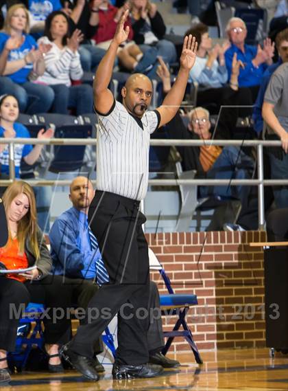 Thumbnail 1 in Lindale vs. Mansfield Summit photogallery.