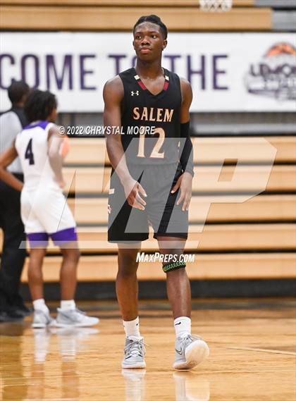 Thumbnail 3 in Salem vs. Miller Grove (Lemon Street Classic) photogallery.