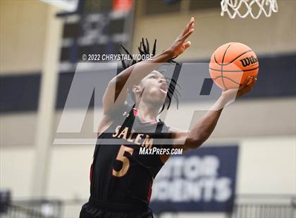 Thumbnail 1 in Salem vs. Miller Grove (Lemon Street Classic) photogallery.