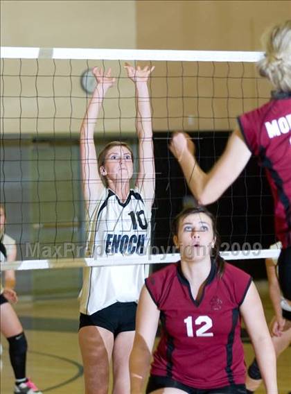 Thumbnail 2 in Modesto @ Enochs photogallery.