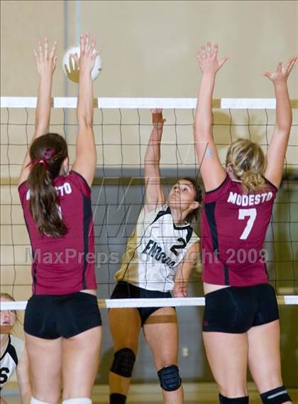 Thumbnail 2 in Modesto @ Enochs photogallery.