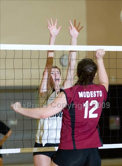 Thumbnail 3 in Modesto @ Enochs photogallery.