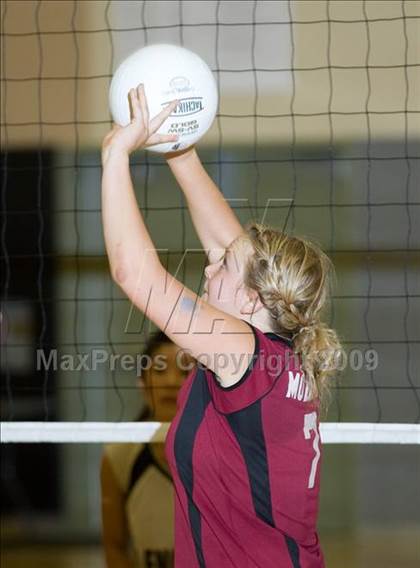 Thumbnail 1 in Modesto @ Enochs photogallery.