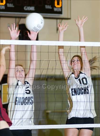 Thumbnail 1 in Modesto @ Enochs photogallery.