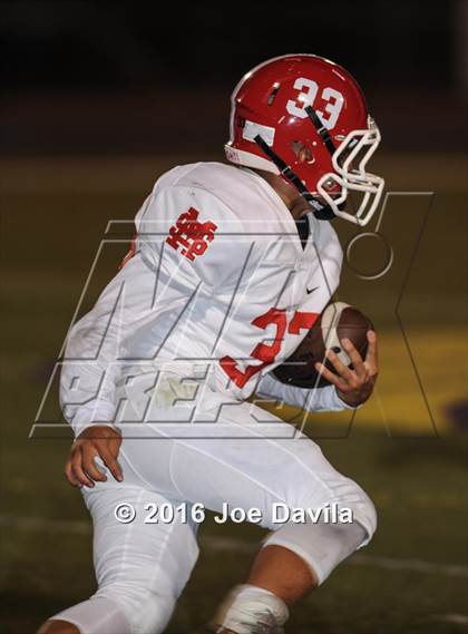 Thumbnail 3 in Santa Maria @ Righetti photogallery.