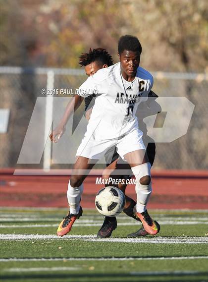 Thumbnail 2 in Arapahoe vs. Rangeview (CHSAA 5A 2nd Round) photogallery.