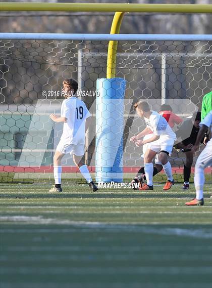 Thumbnail 2 in Arapahoe vs. Rangeview (CHSAA 5A 2nd Round) photogallery.
