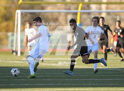 Thumbnail 1 in Arapahoe vs. Rangeview (CHSAA 5A 2nd Round) photogallery.