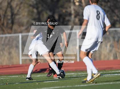Thumbnail 1 in Arapahoe vs. Rangeview (CHSAA 5A 2nd Round) photogallery.