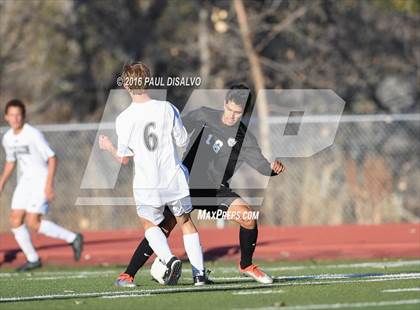 Thumbnail 2 in Arapahoe vs. Rangeview (CHSAA 5A 2nd Round) photogallery.