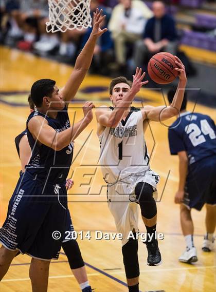 Thumbnail 3 in Hunter vs. Alta (Riverton Holiday Tournament) photogallery.