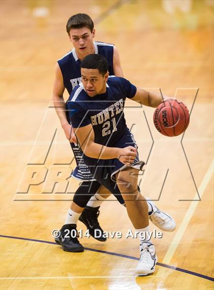 Thumbnail 3 in Hunter vs. Alta (Riverton Holiday Tournament) photogallery.