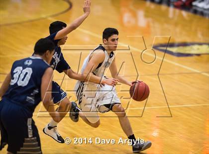 Thumbnail 2 in Hunter vs. Alta (Riverton Holiday Tournament) photogallery.