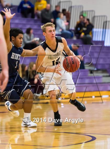 Thumbnail 3 in Hunter vs. Alta (Riverton Holiday Tournament) photogallery.