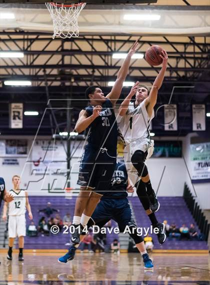 Thumbnail 1 in Hunter vs. Alta (Riverton Holiday Tournament) photogallery.