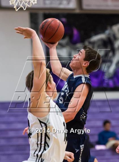 Thumbnail 3 in Hunter vs. Alta (Riverton Holiday Tournament) photogallery.