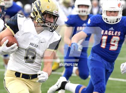 Thumbnail 1 in Mead @ Graham-Kapowsin (WIAA 4A First Round) photogallery.