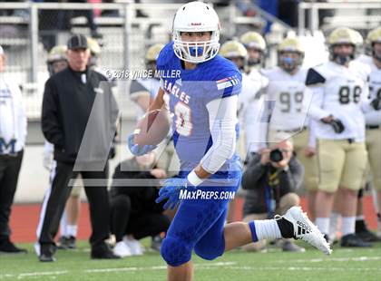 Thumbnail 1 in Mead @ Graham-Kapowsin (WIAA 4A First Round) photogallery.