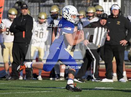 Thumbnail 3 in Mead @ Graham-Kapowsin (WIAA 4A First Round) photogallery.