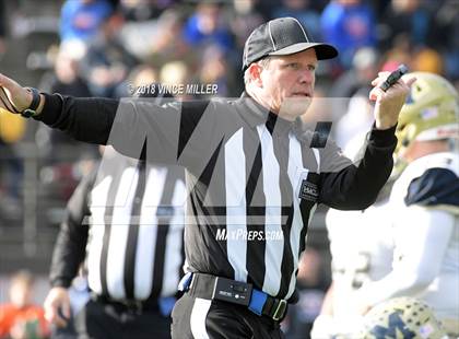 Thumbnail 3 in Mead @ Graham-Kapowsin (WIAA 4A First Round) photogallery.