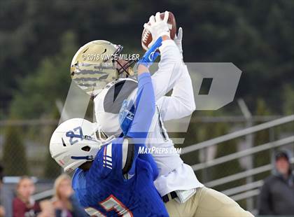 Thumbnail 3 in Mead @ Graham-Kapowsin (WIAA 4A First Round) photogallery.