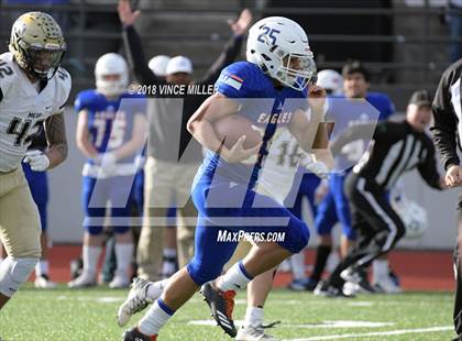 Thumbnail 2 in Mead @ Graham-Kapowsin (WIAA 4A First Round) photogallery.